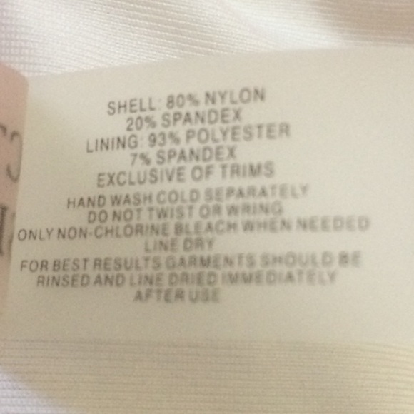 Victoria’s Secret Circle Print Bikini Swim Top - Picture 4 of 4